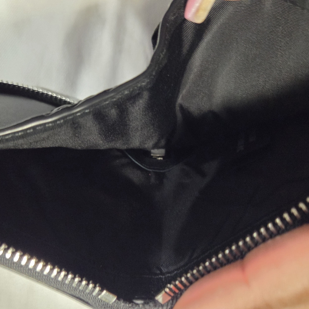 Telfar Black Leather Cap and Wallet Set - Picture 9 of 10